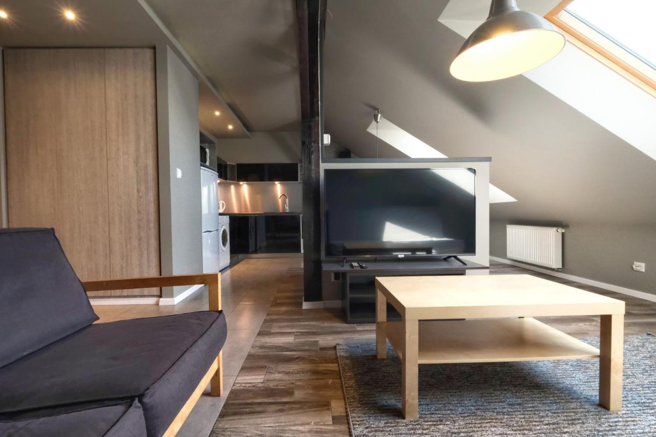 Apartment Klimatyczne Poddasze 2 *
